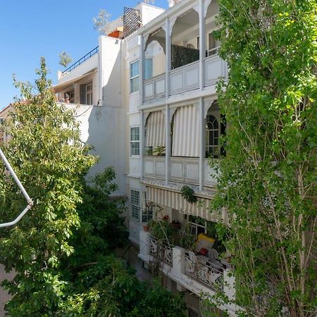 Plaka Central Athena Bagian luar foto